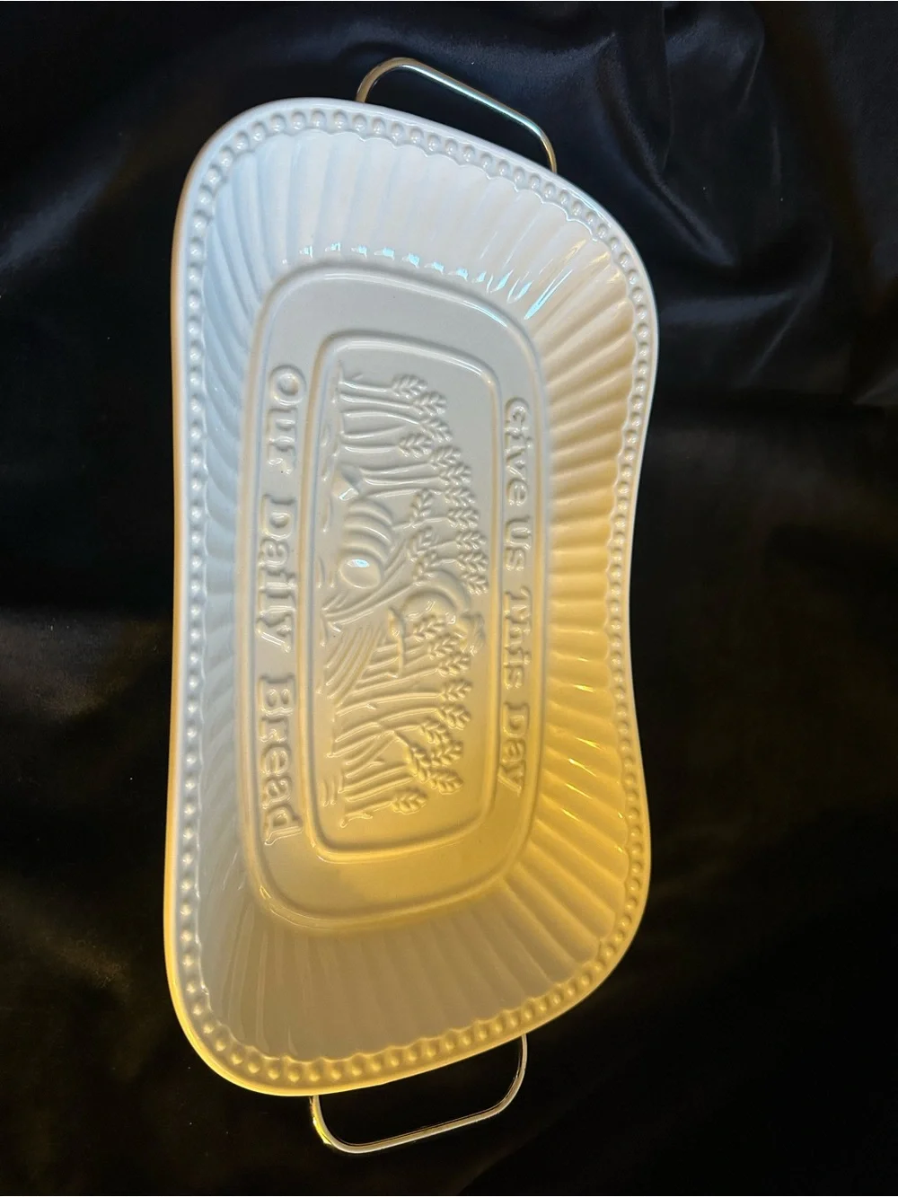 N/A elegant cream